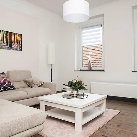 アパート Am Freizeitpark Baerenloch ゾーリンゲン